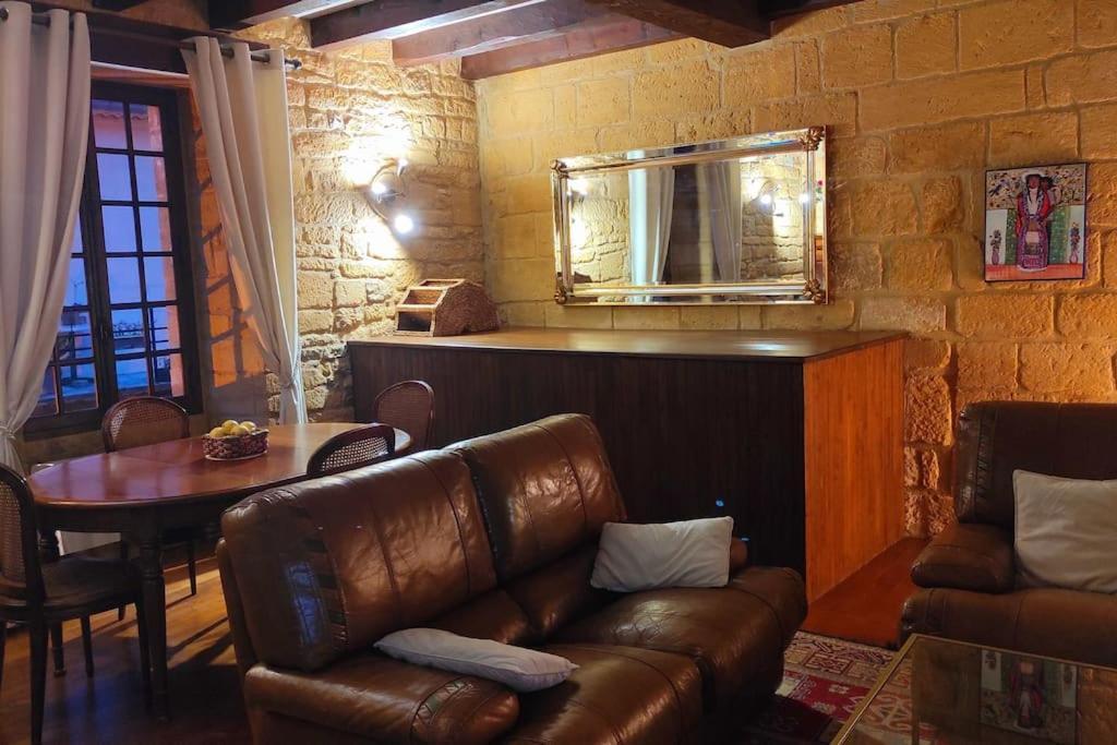 גורדון-אן-קרסי Demeure Du Xiiie-Xive S. Dans La Cite Medievale. מראה חיצוני תמונה